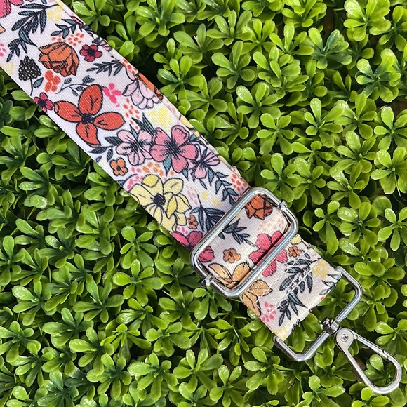 Crossbody Strap, Purse Strap, Replacement Handbag Strap, Guitar Strap - Picture 2 of 9